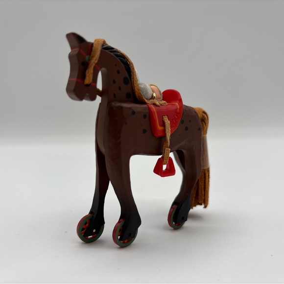 Hallmark Keepsake Ornament 2001 A Pony For Christmas 4th In Pony For Christmas - Picture 4 of 12